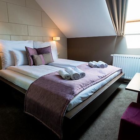 Hotel Fuerdohaz Nyíregyháza 객실 사진
