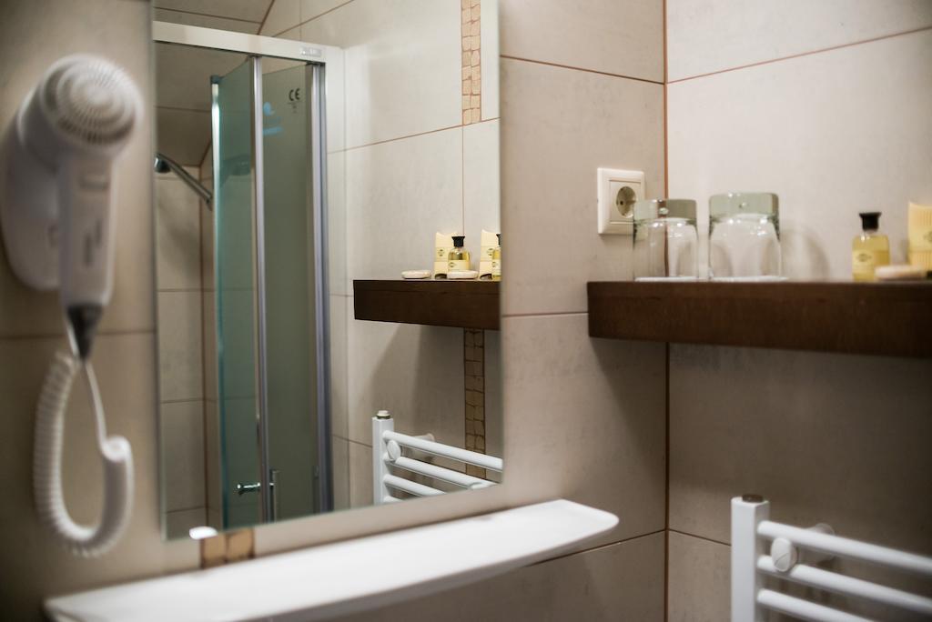 Hotel Fuerdohaz Nyíregyháza 객실 사진