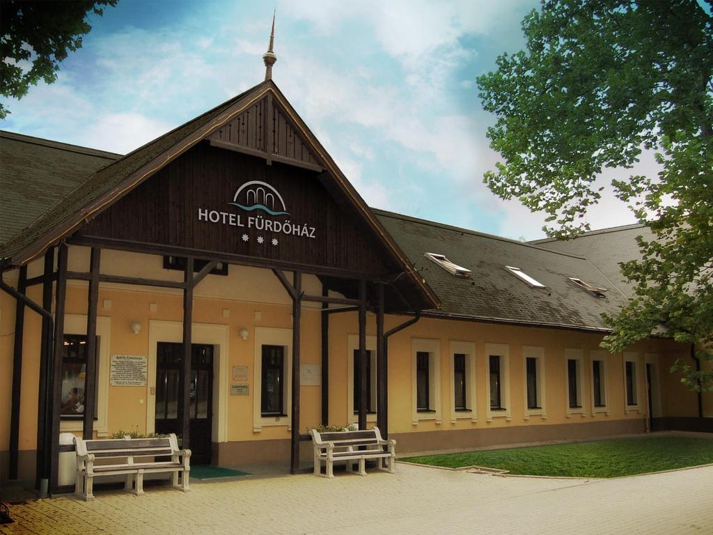 Hotel Fuerdohaz Nyíregyháza 외부 사진